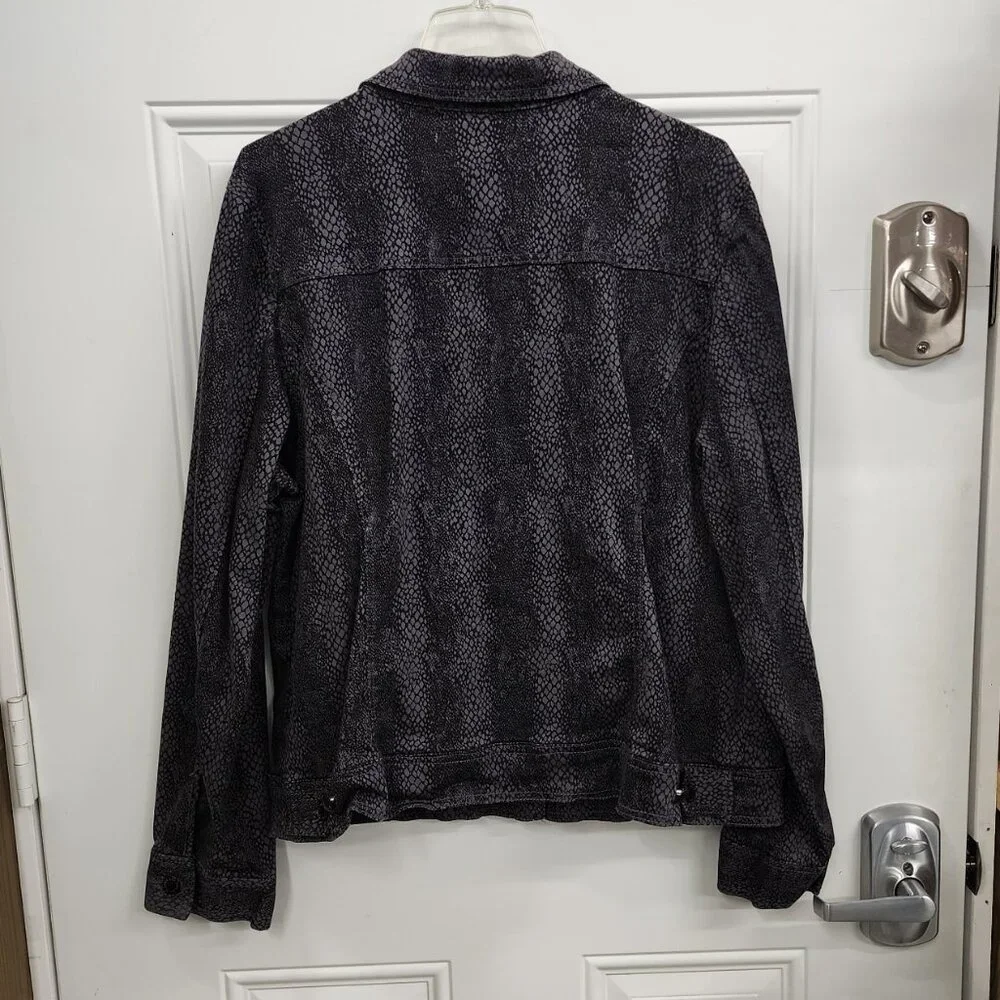 Jones of New York Jacket - Black & Gray Snakeskin Print - Size XL - Picture 3 of 13